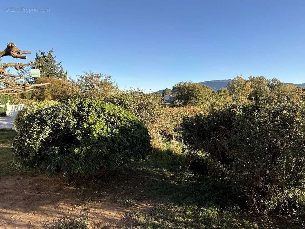 Maison à POURRIERES