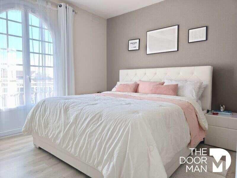 Maison à BRUGUIERES