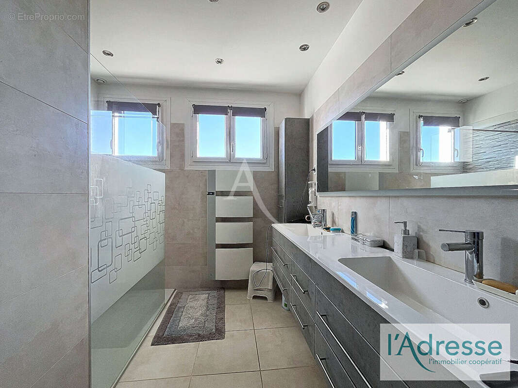 Maison à FENOUILLET