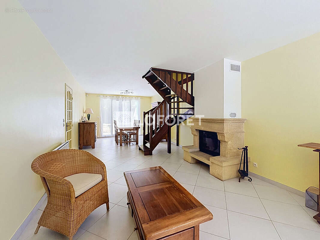 Maison Brie Comte Robert 5 pièces 96 m2 - photo 2