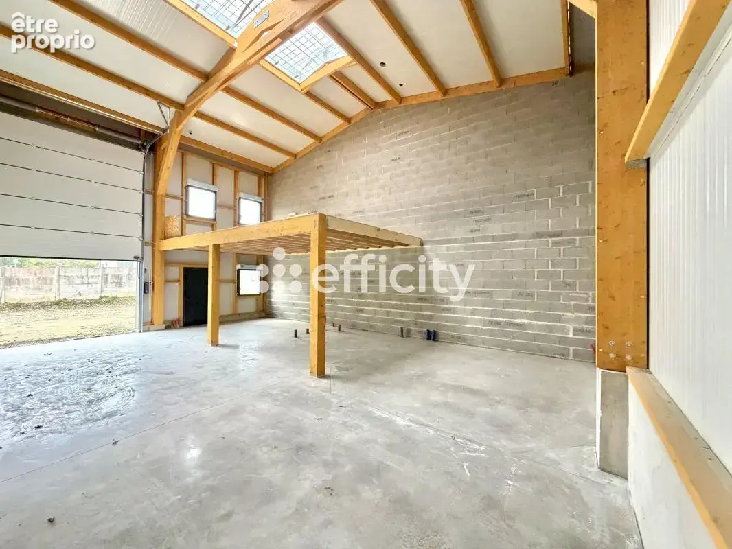 Locaux/Biens immobiliers - photo 4