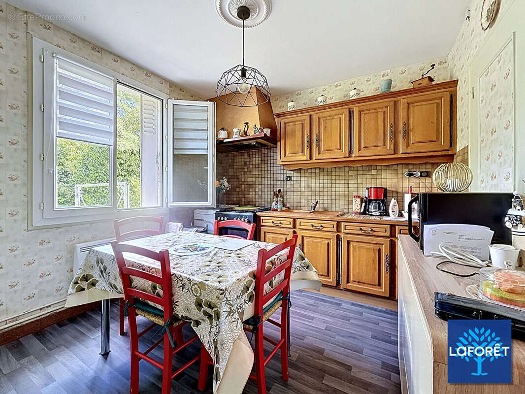 Maison à SAINT-GERVAIS-LA-FORET