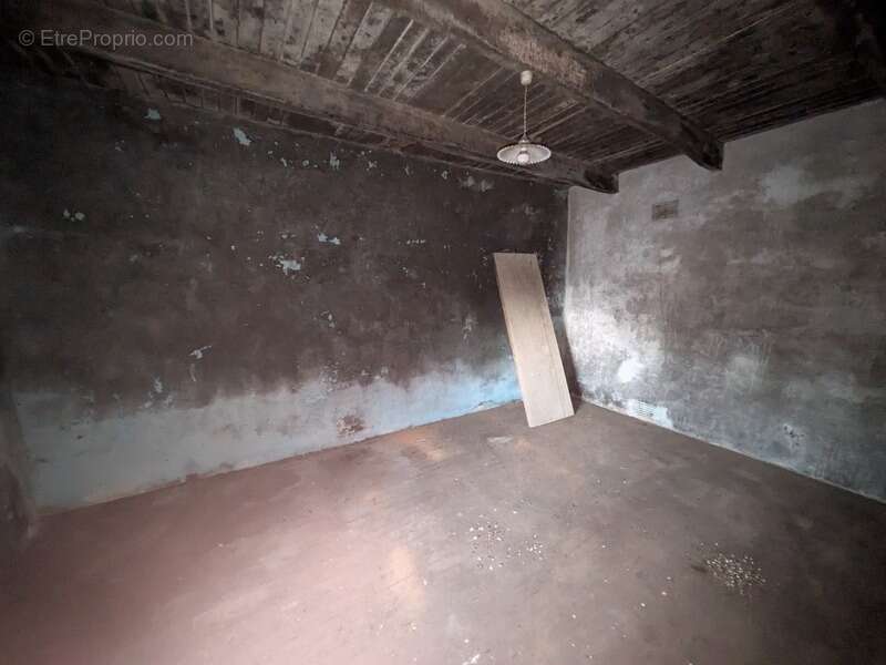 Plouay en campagne ensemble immobilier composé d' une maison de 45m² habitable, une grange de 33 m², un bâtiment en pierre de 91 - photo 9