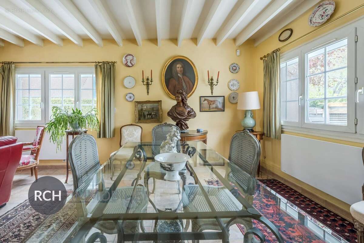 Maison à VILLIERS-SAINT-FREDERIC