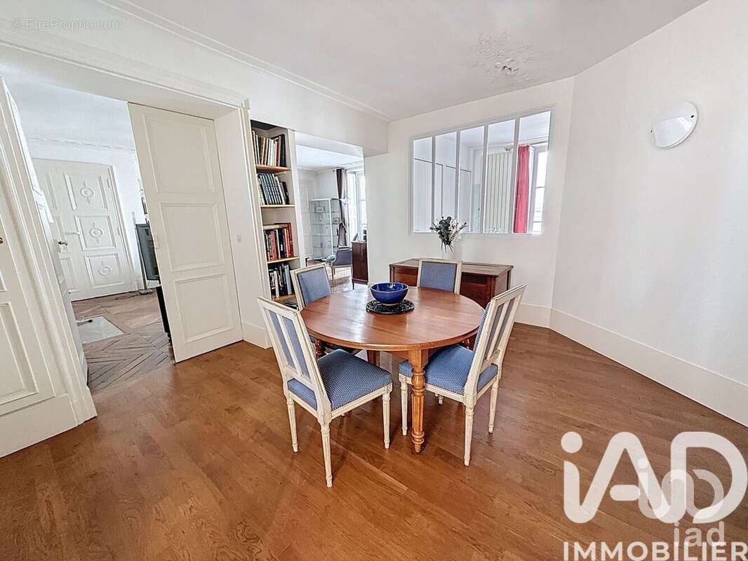 Photo 4 - Appartement à VERSAILLES