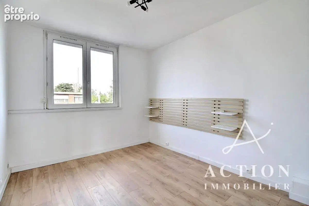Maison 4 chambres - garage - partie locative - photo 6