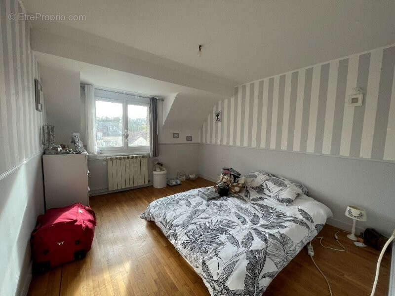 Maison à AUTHON-DU-PERCHE