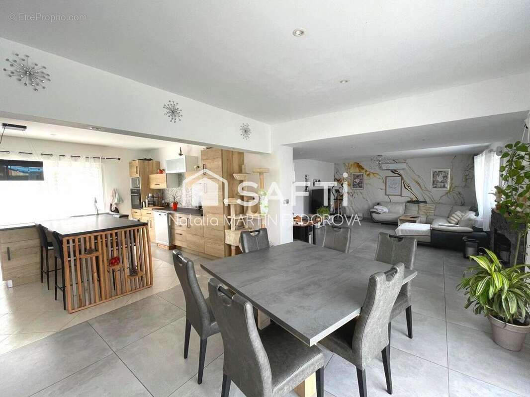 Photo 2 - Maison à LEZIGNAN-LA-CEBE