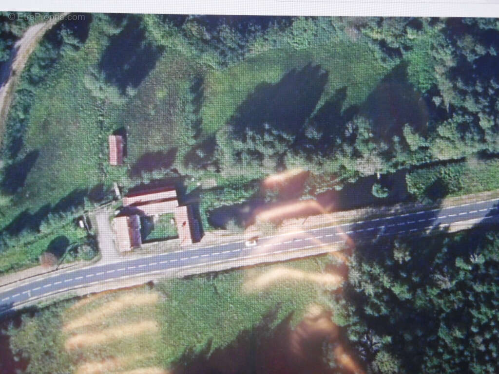 Maison à LE MONT
