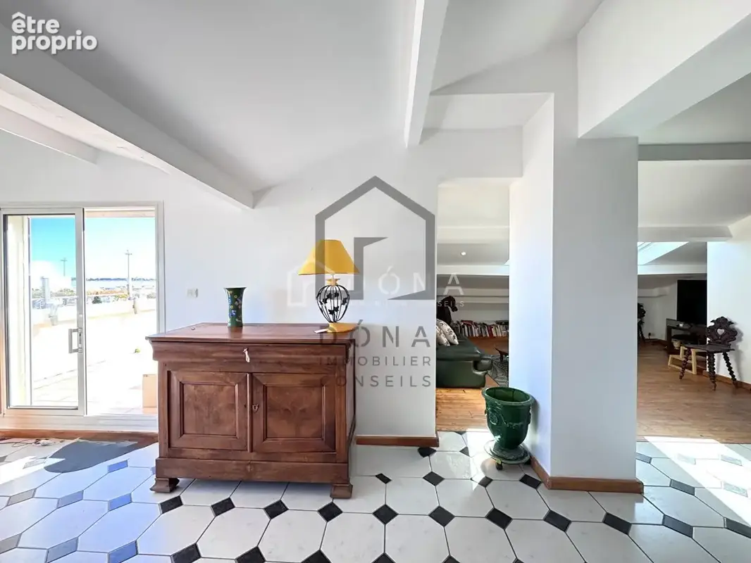 Appartement 4 pièces 112 m² à vendre à Le Grau-Du-Roi (30240) - photo 5