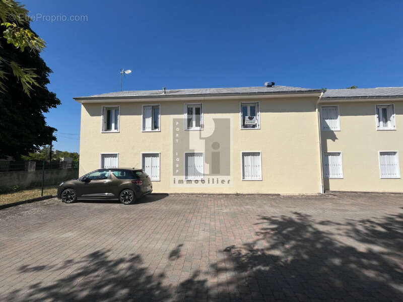 Appartement à MORET-SUR-LOING