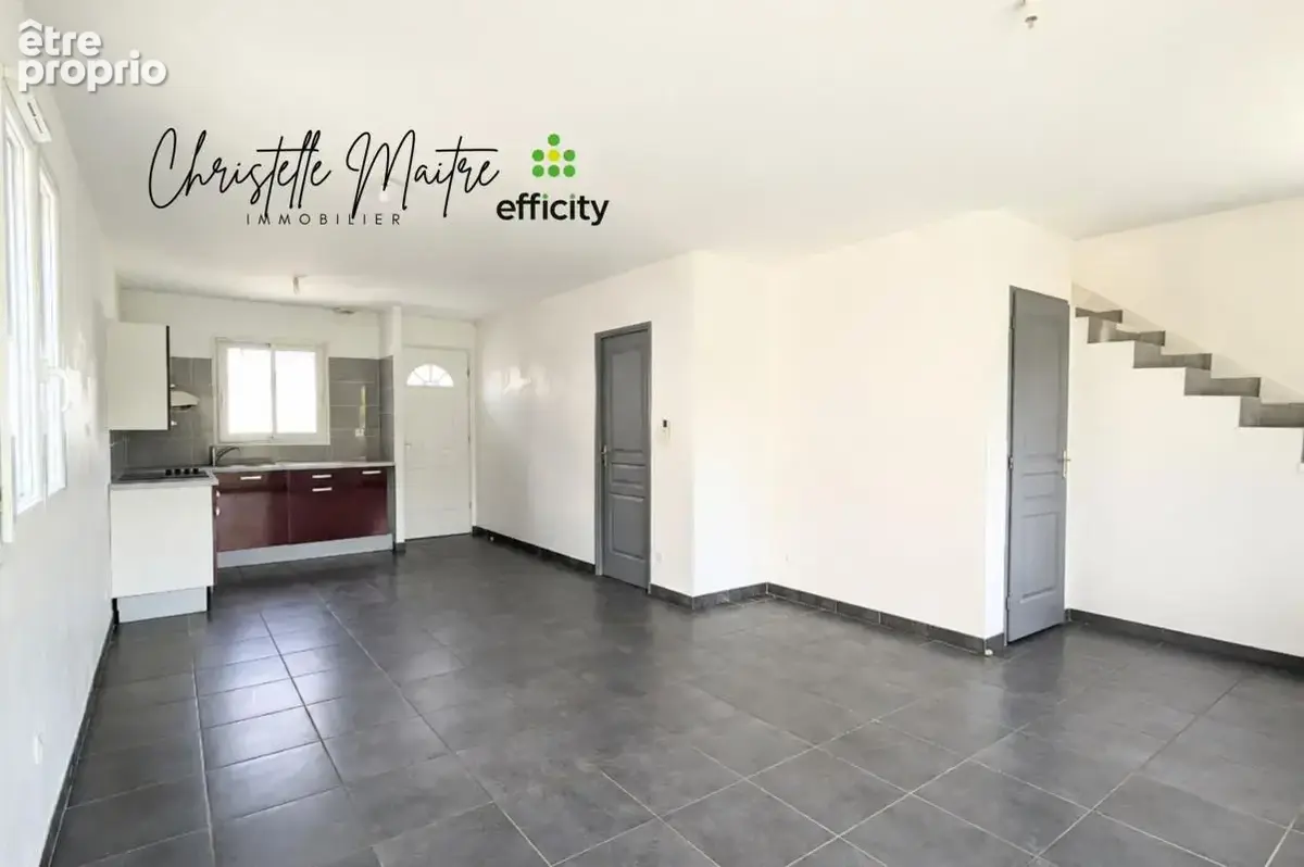 Maison 4 pièces 77 m² à vendre à Arles (13200) - photo 7