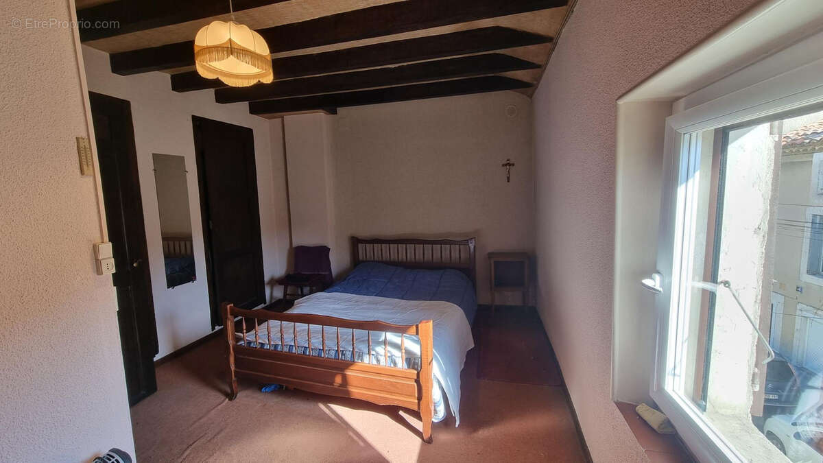 Maison à LEZIGNAN-CORBIERES