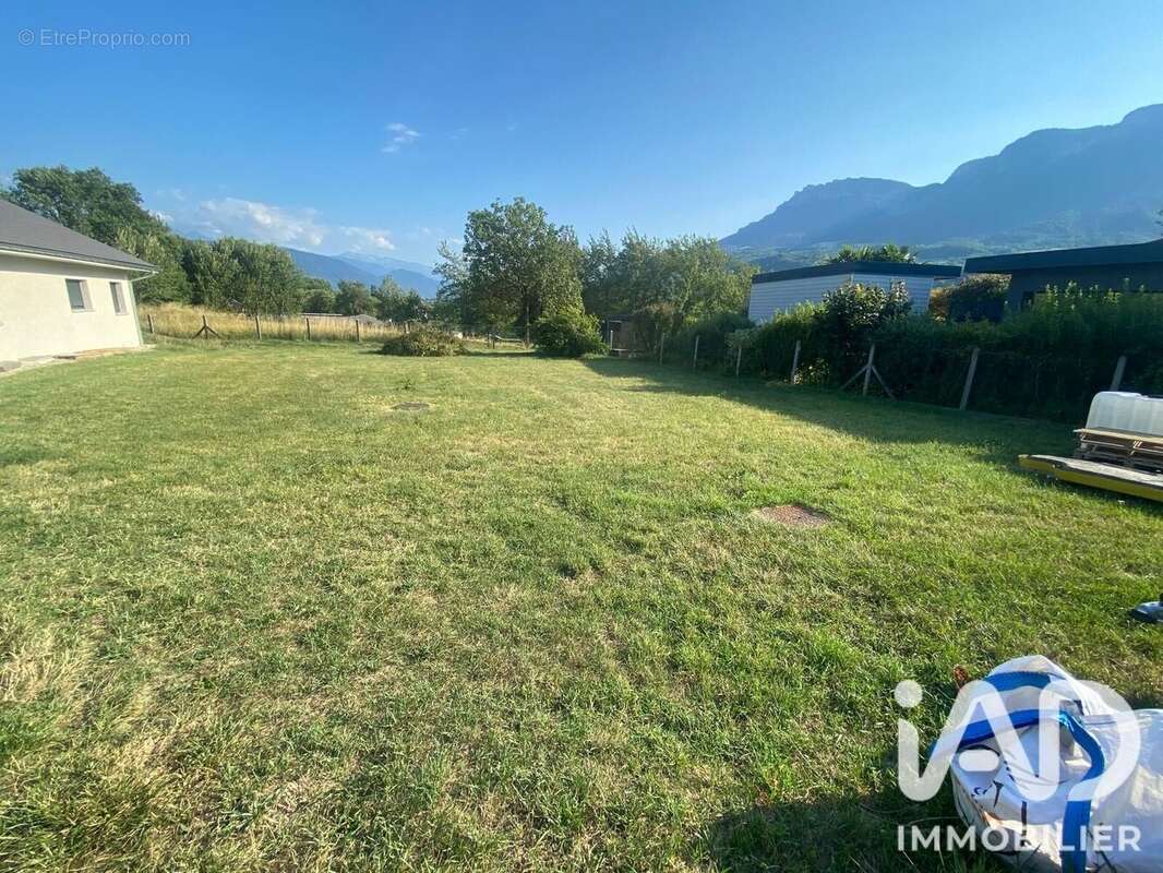 Terrain 507 m² à Montmelian  - photo 2