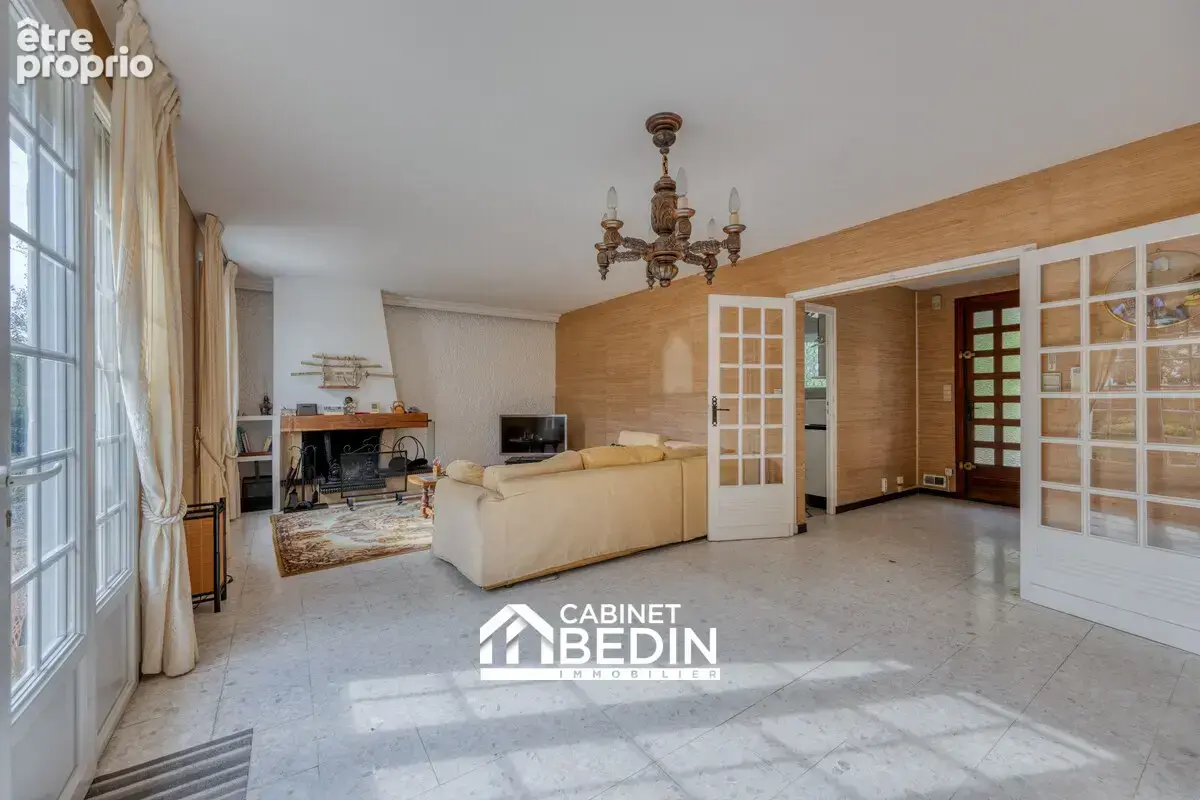 Maison 6 pièces 115 m² à vendre à Saint-Medard-En-Jalles (33160) - photo 6