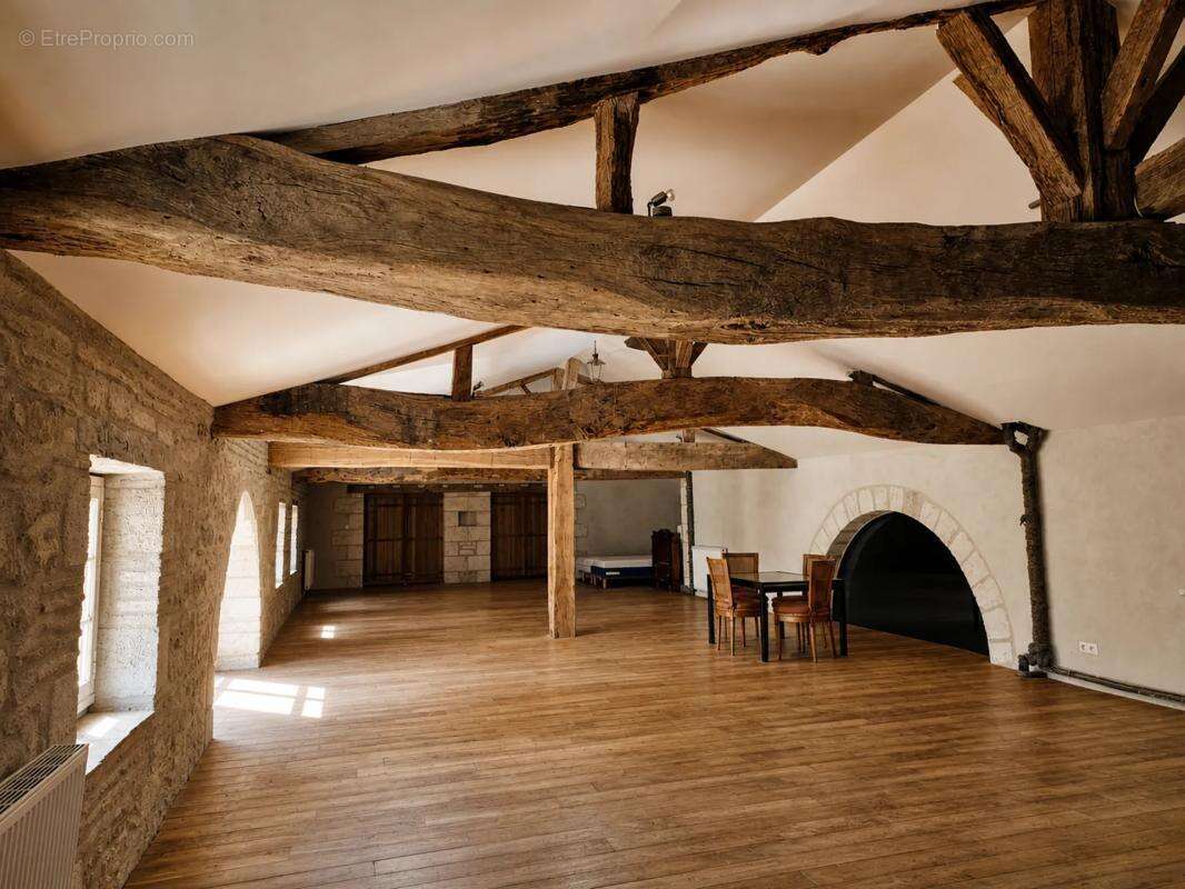 Propriété de 12 pièces de 820 m² à Samazan - photo 12