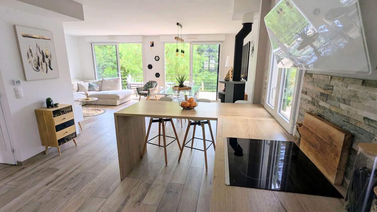 SOUS COMPROMIS - Maison récente avec piscine   Vence (7 min du centre) - photo 16