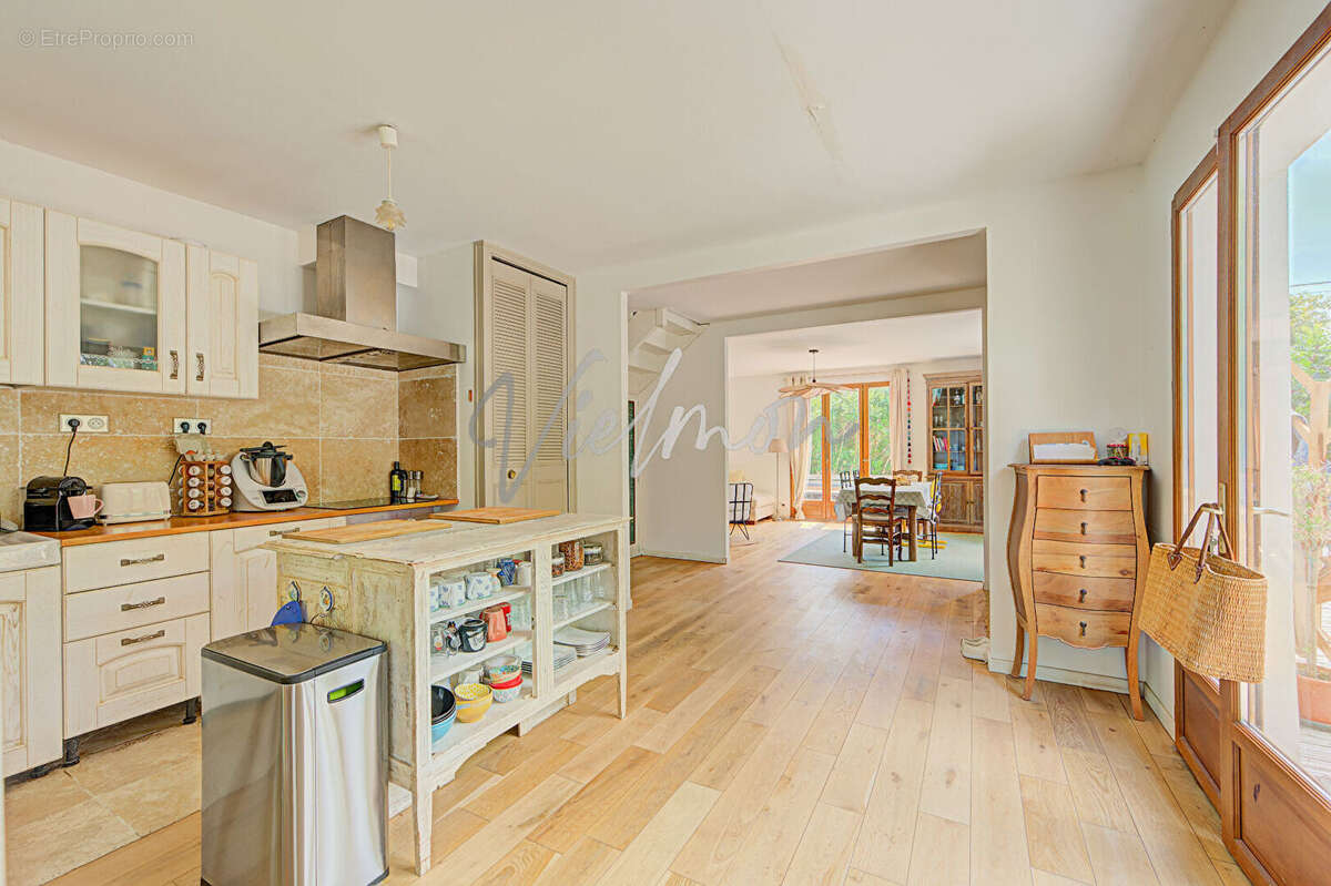 Maison Maule 7 pièce(s) 160 m2 - photo 6