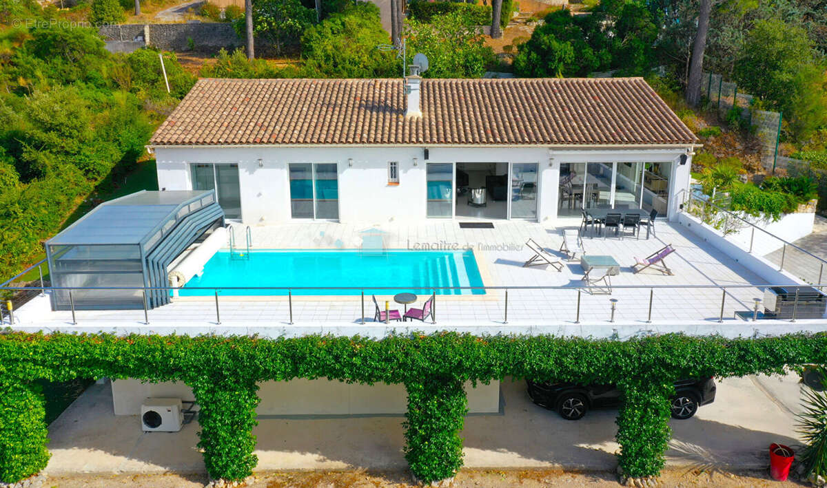 Maison à PEYMEINADE