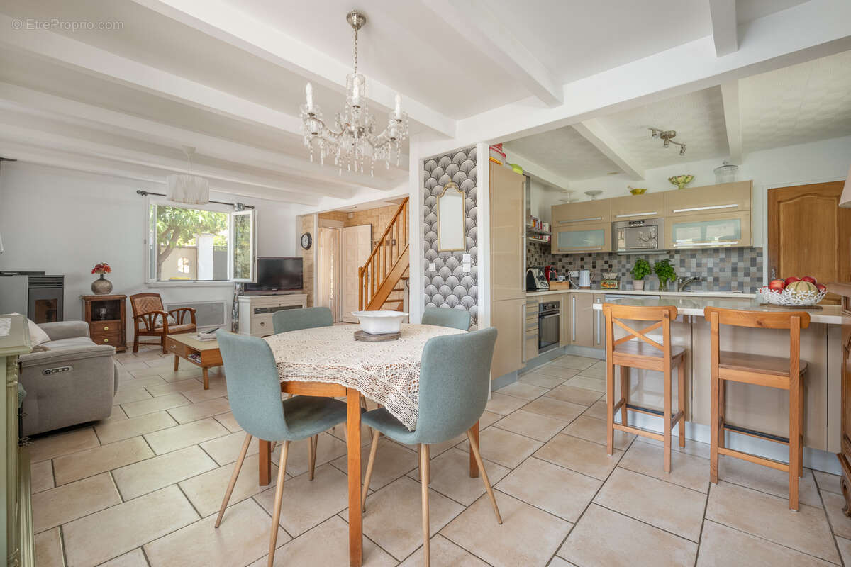 Maison à LES PENNES-MIRABEAU