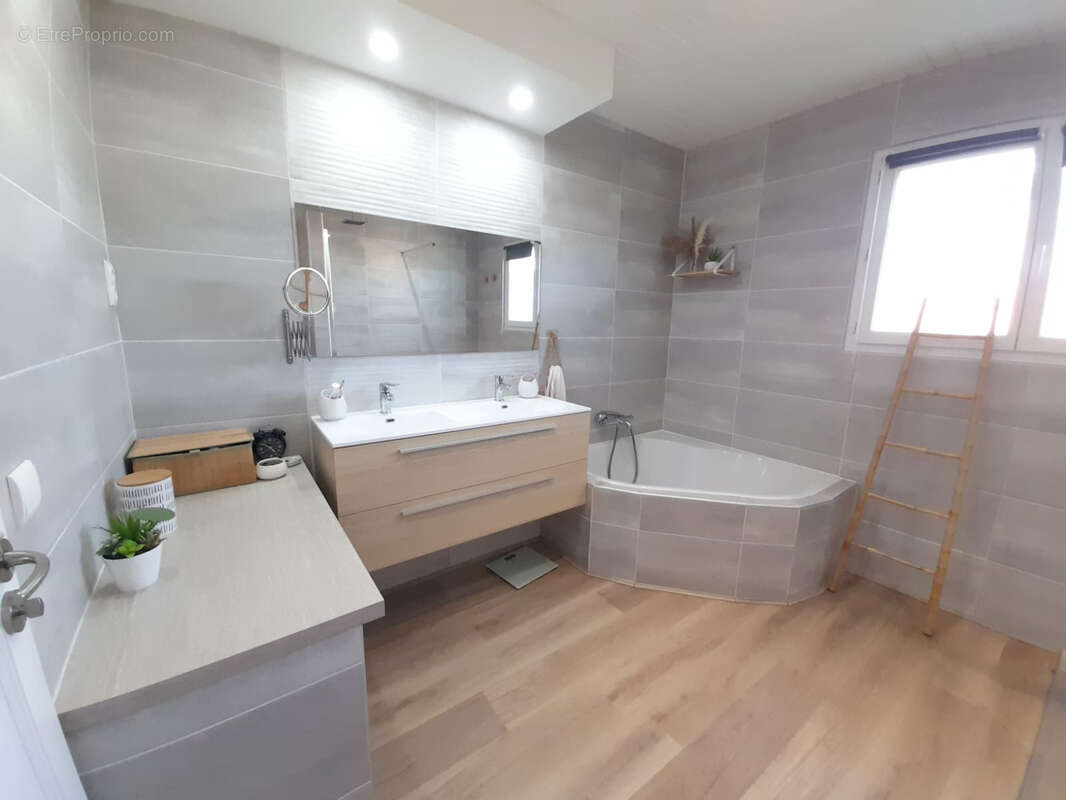 Maison à LE CARLARET