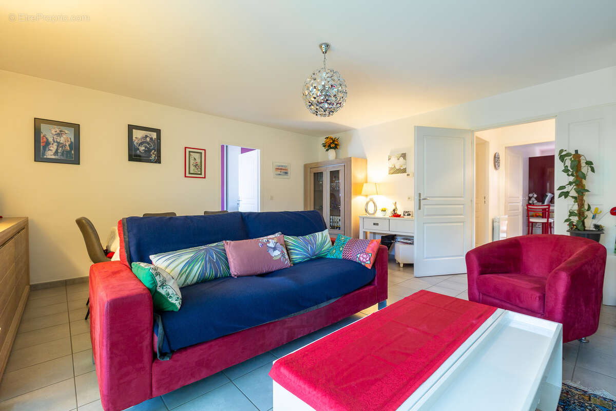 Appartement à BOURG-LES-VALENCE