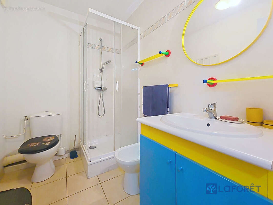 Appartement à VILLENEUVE-LOUBET