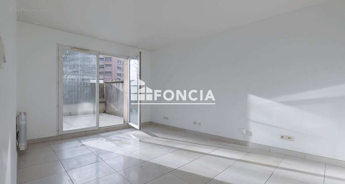 Appartement à MELUN