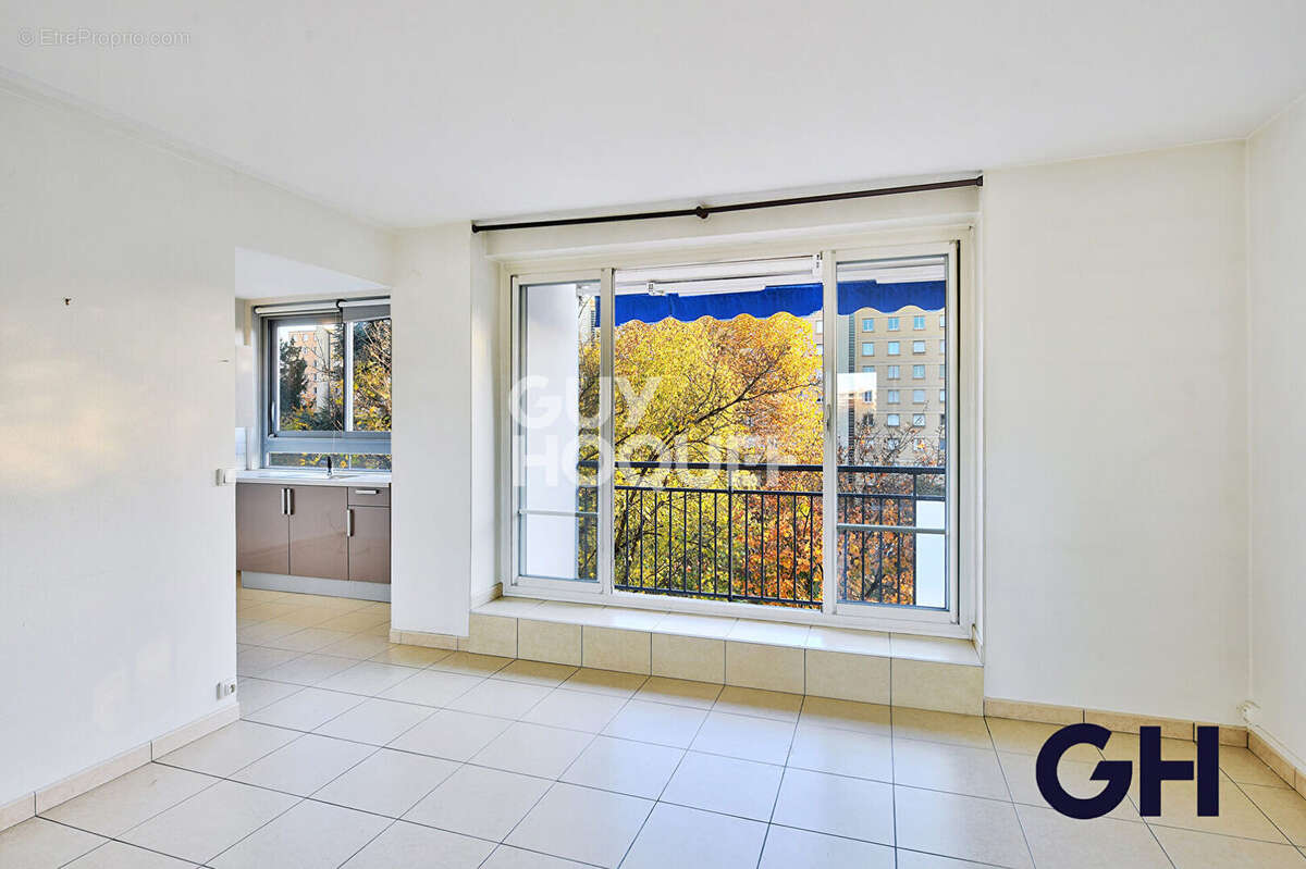 Appartement à SAINTE-FOY-LES-LYON