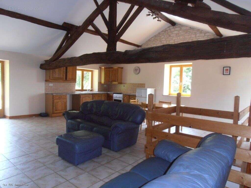 Jolie Maison En Pierre Proche Ruffec - photo 5