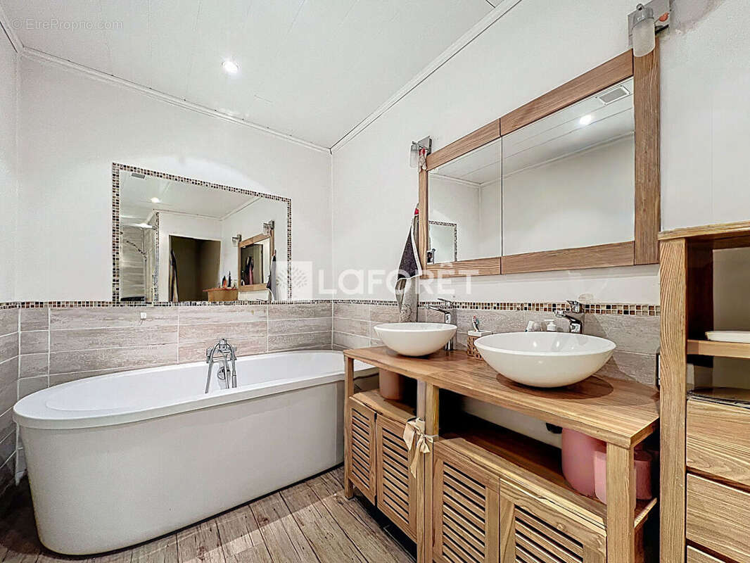 Maison à ROQUEVAIRE