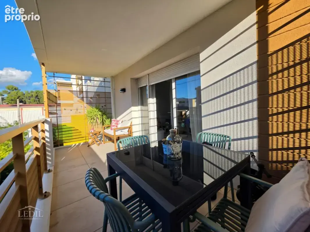 T2 de 41,6 m² avec terrasse de 11m² et garage dans une résidence récente - photo 2