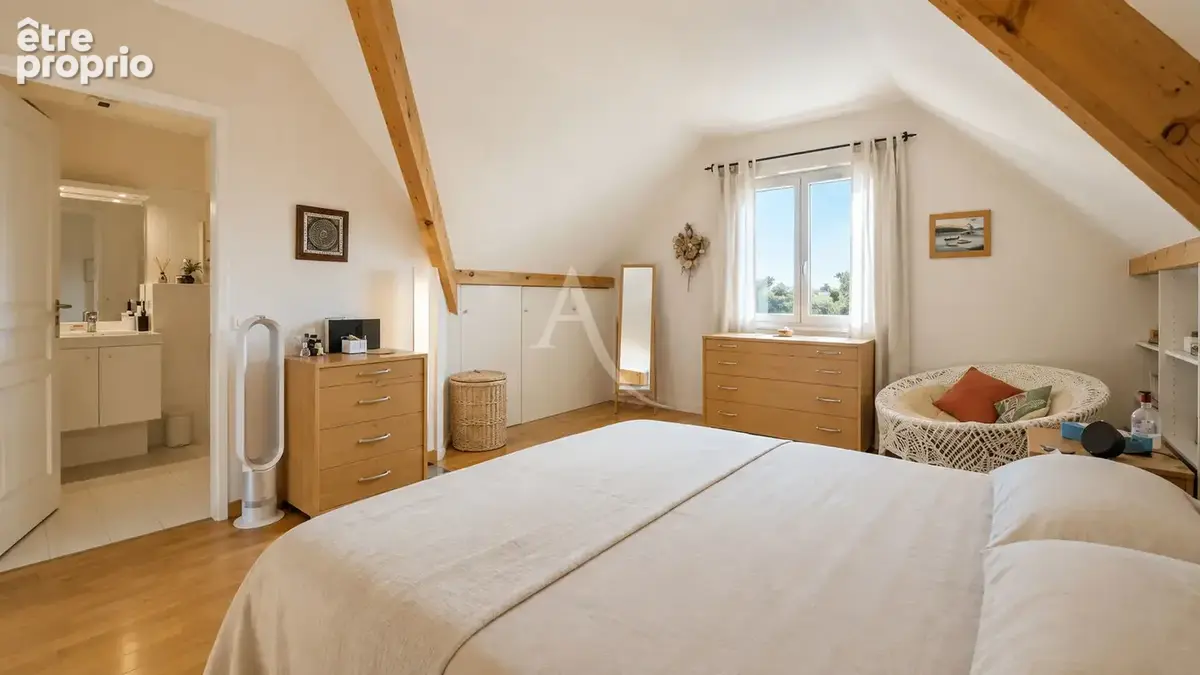 Appartement duplex 212 m² - Résidence Les Cyclades -Saint-Julien-en-Genevois - photo 13