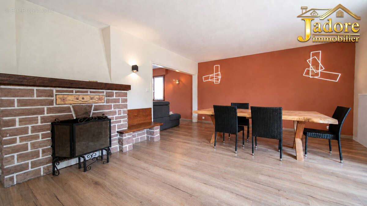 Maison renovee - photo 7