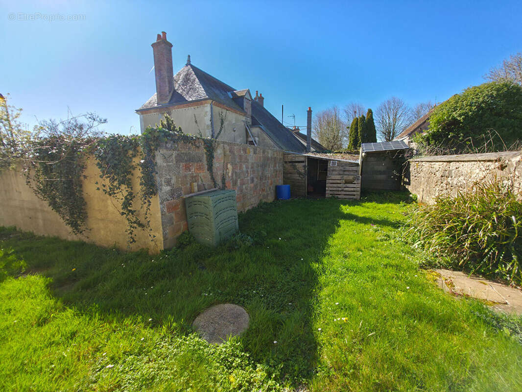 Maison à APPENAI-SOUS-BELLEME