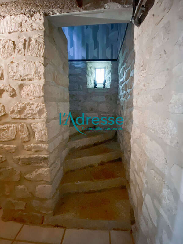 Maison à SERAINCOURT