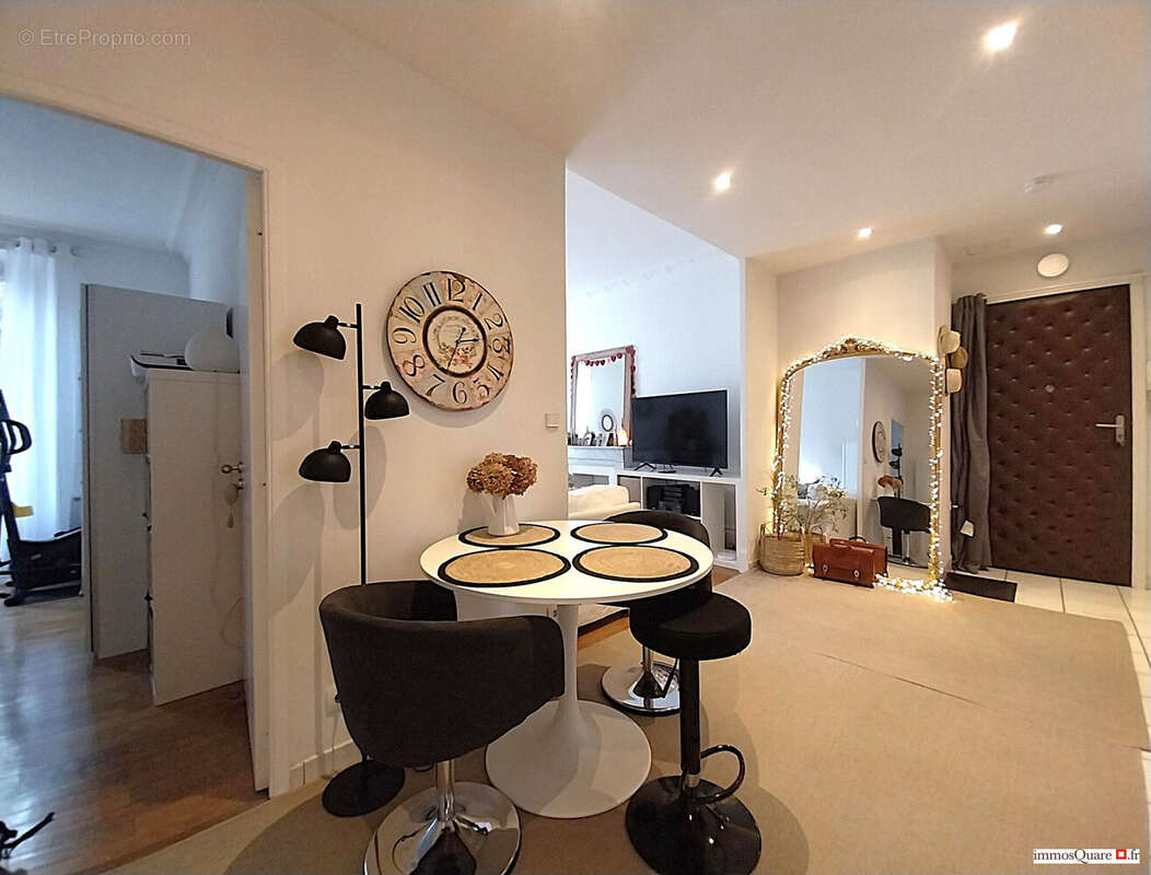 Espace salle à manger - Appartement à GRENOBLE