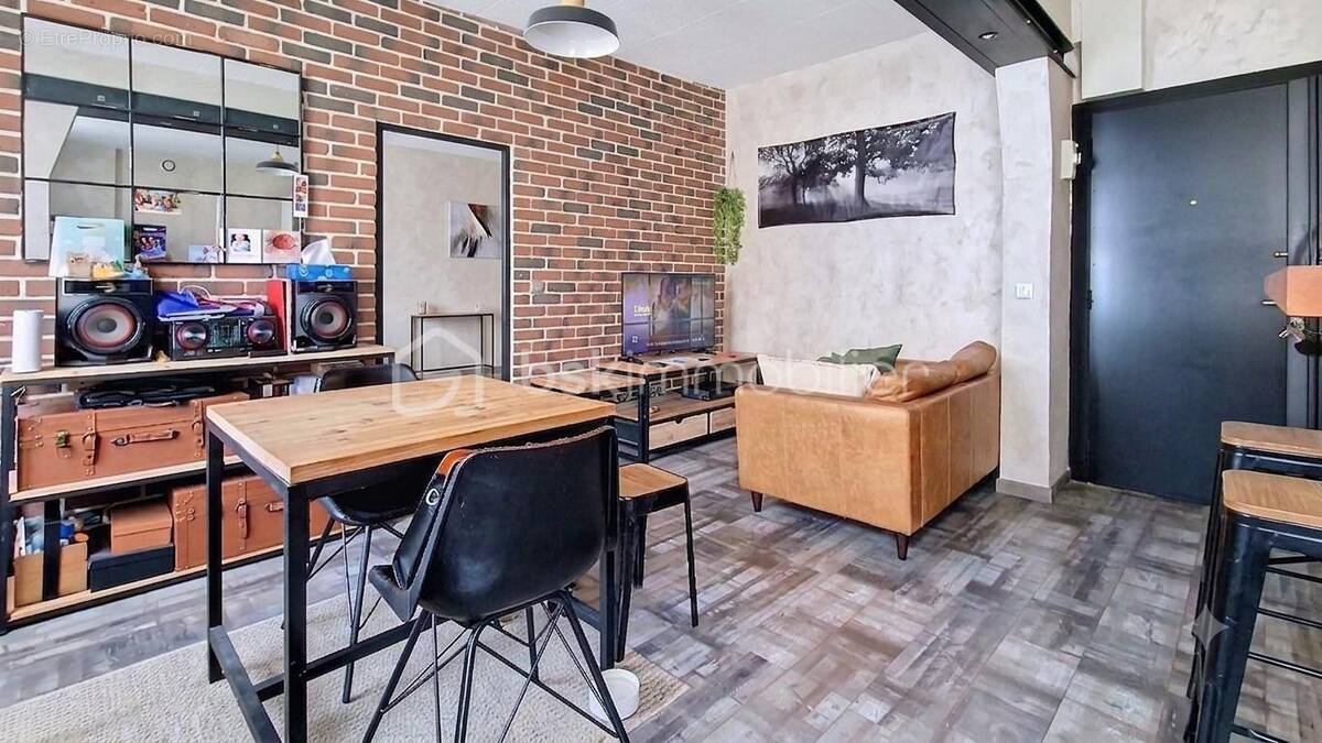 Appartement à CLAYE-SOUILLY