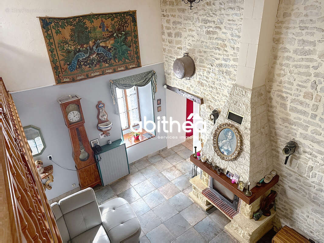 Maison à VILLEFAGNAN