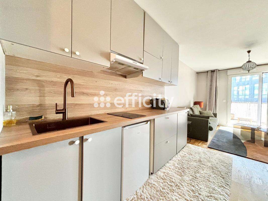 Appartement à ASNIERES-SUR-SEINE