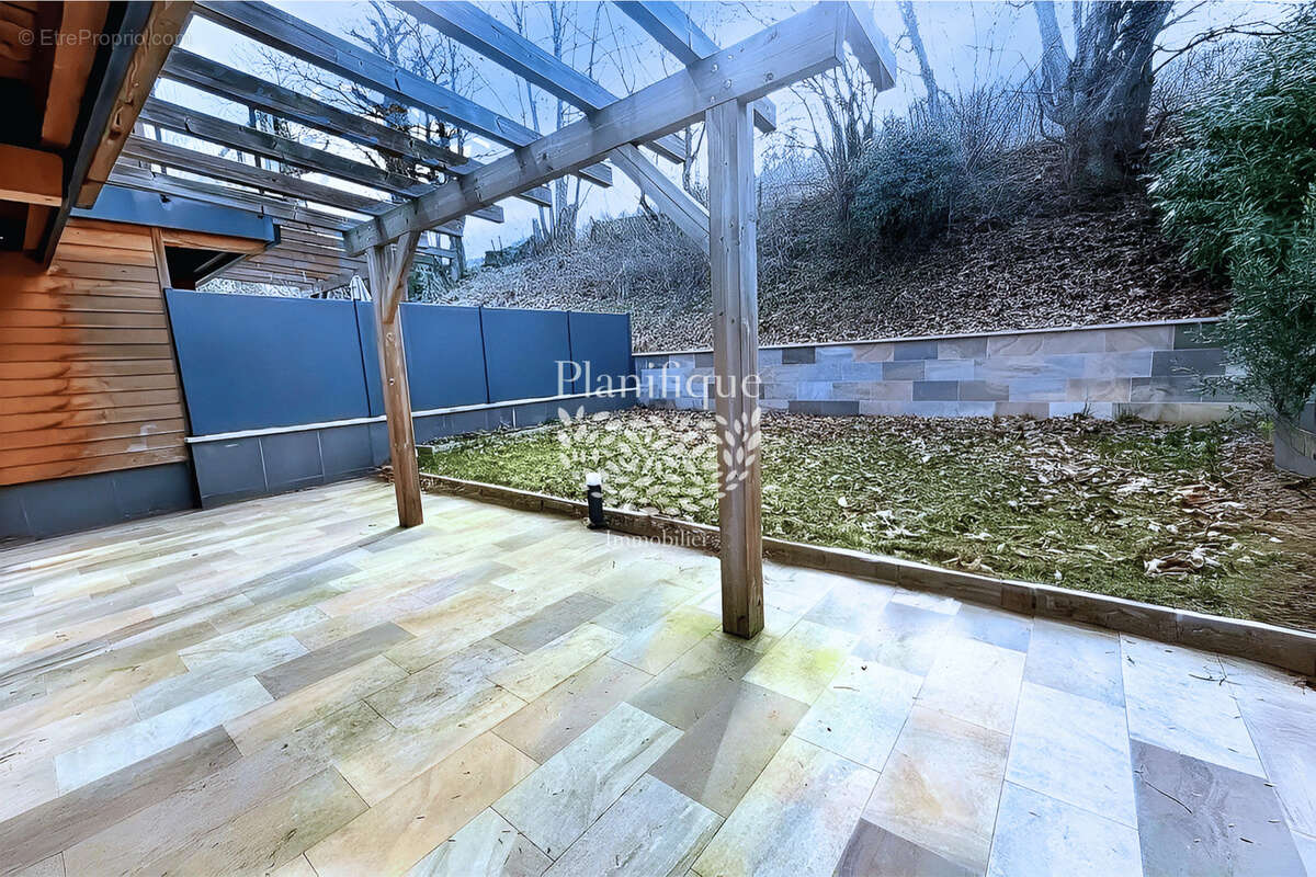 Maison au calme, vue panoramique - photo 2