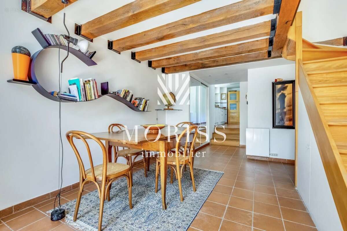 Appartement à PARIS-4E