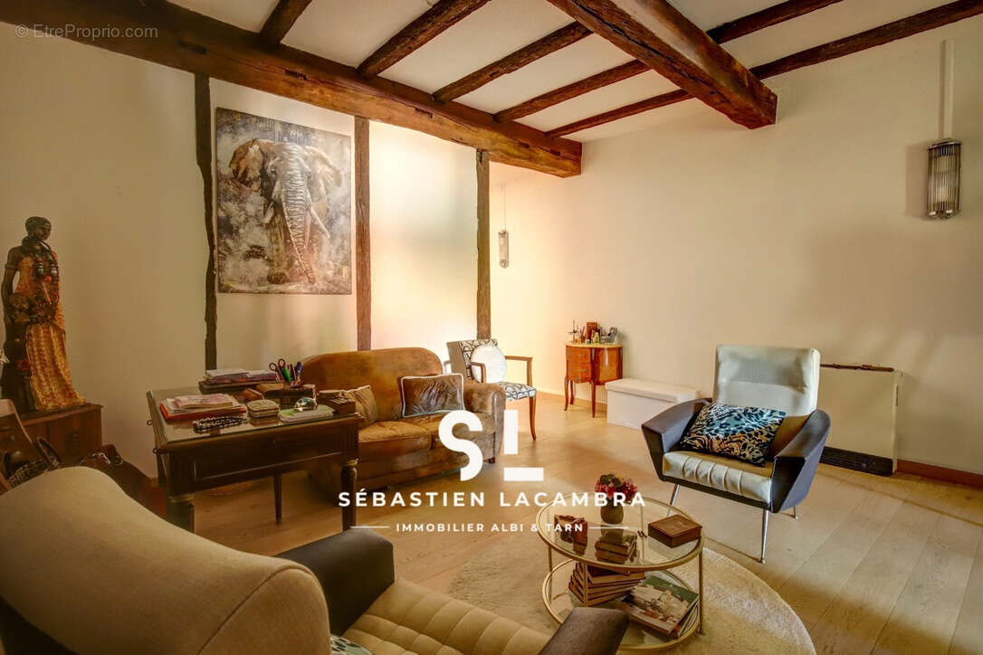 Maison à LISLE-SUR-TARN