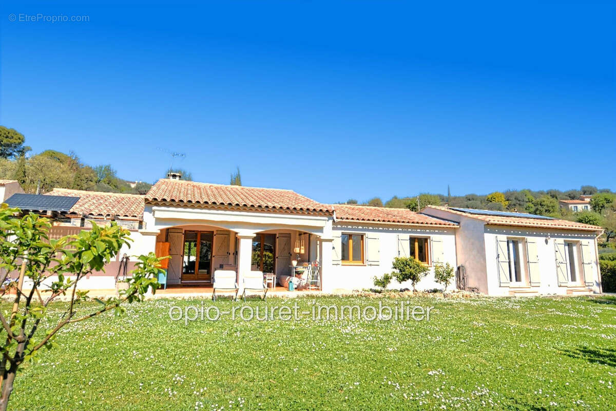 Maison à LE ROURET