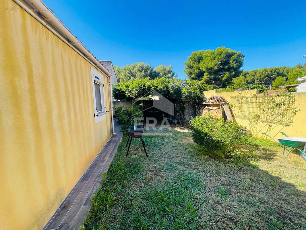Maison 106m² à Lavera - photo 9