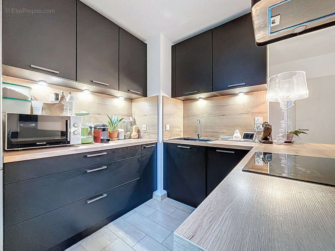 Appartement à CASTELNAU-LE-LEZ