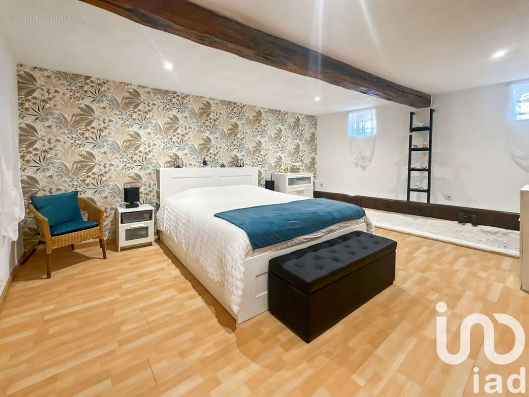 Maison 186 m² à Michery  - photo 3