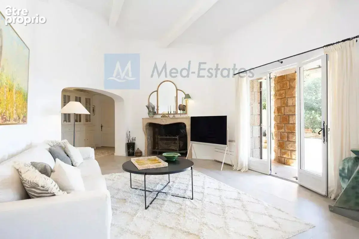 Villa d'exception avec vue panoramique à Grimaud. - photo 6