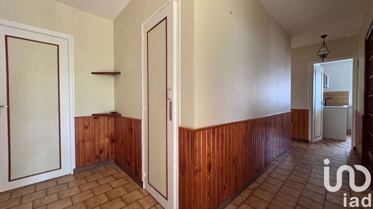 Photo 7 - Maison à MAIZIERES-LA-GRANDE-PAROISSE