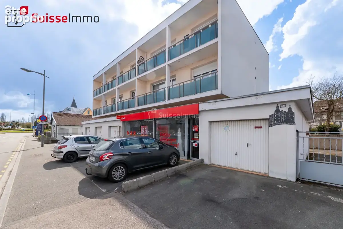 Local commercial  120 m2 - photo 2